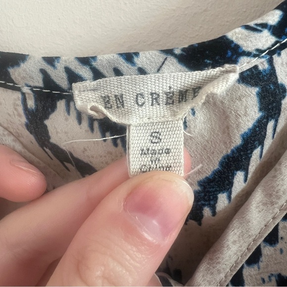 En Creme | Pattern Tank Top - Picture 4 of 4